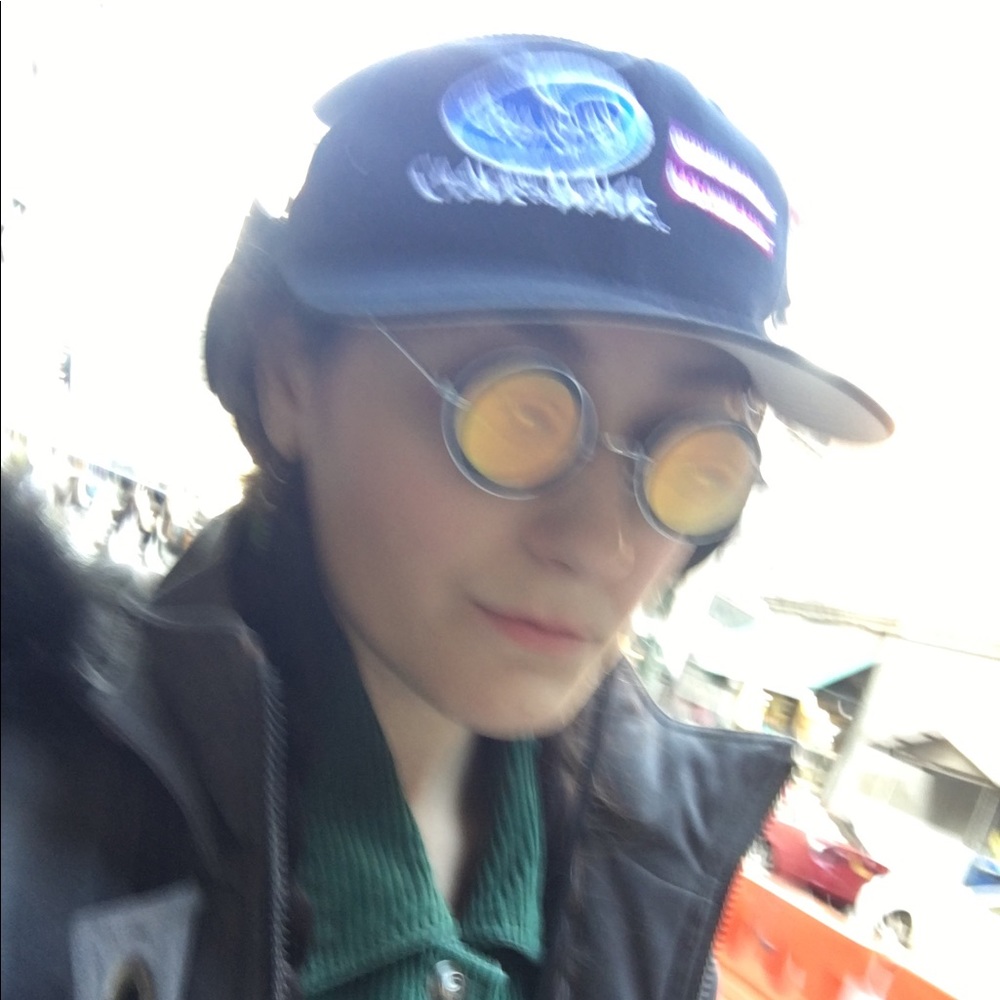 Meet your Posher, Anna